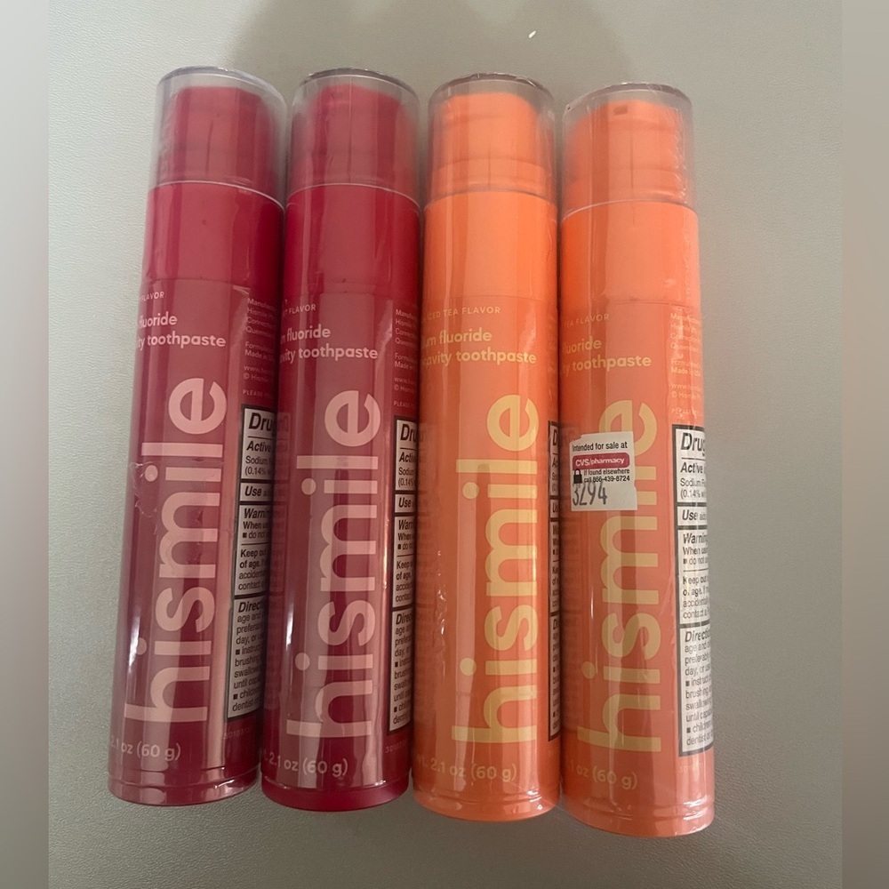 Hismile Lot of 4 2.1oz Toothpaste Red Velvet and Peach Iced Tea Flavors